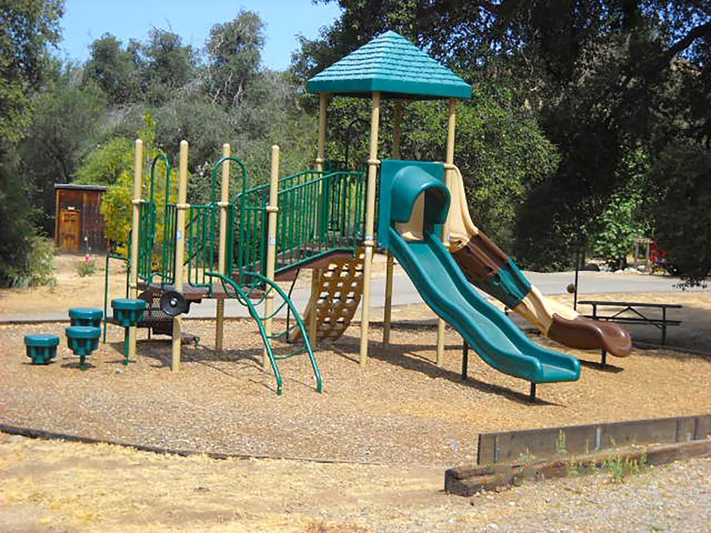 Oakzanita Springs Camping Resort Cottage 3 Descanso Екстериор снимка